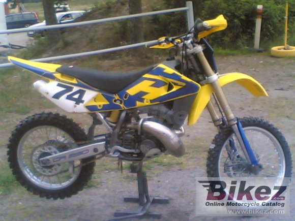 2004 husqvarna cr 250 photo
